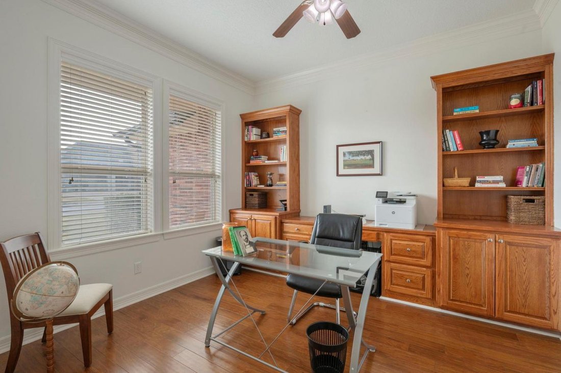 House in College Station, Texas, United States 4 - 17337476