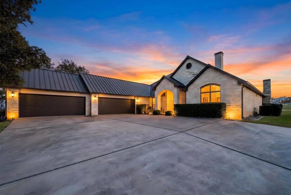 House in Horseshoe Bay, Texas, United States 2 - 17337479