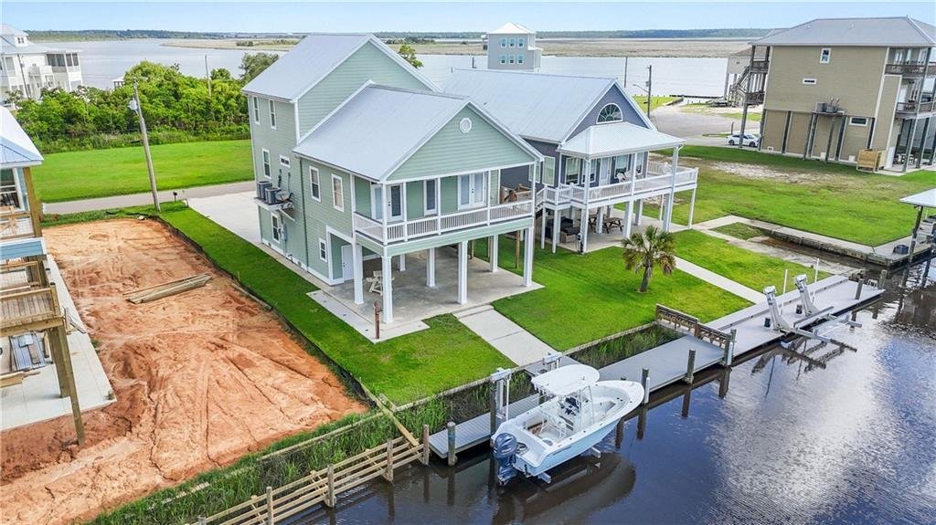 House in Bay St. Louis, Mississippi, United States 2 - 17337019