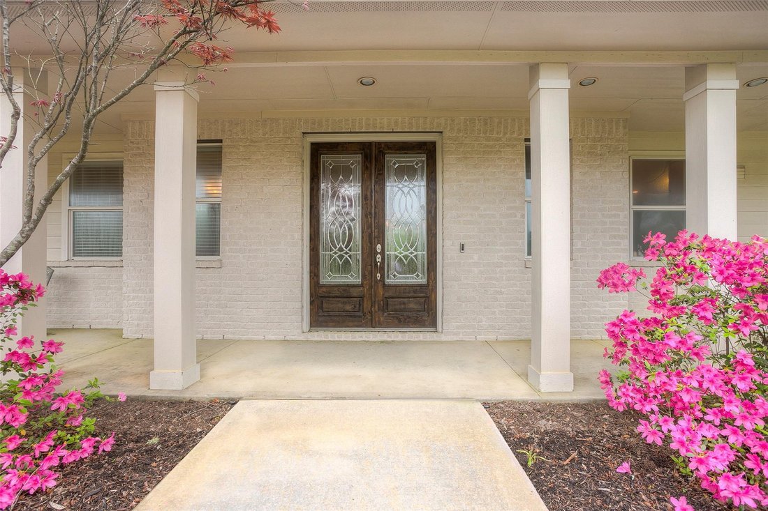 House in Willis, Texas, United States 4 - 17336811