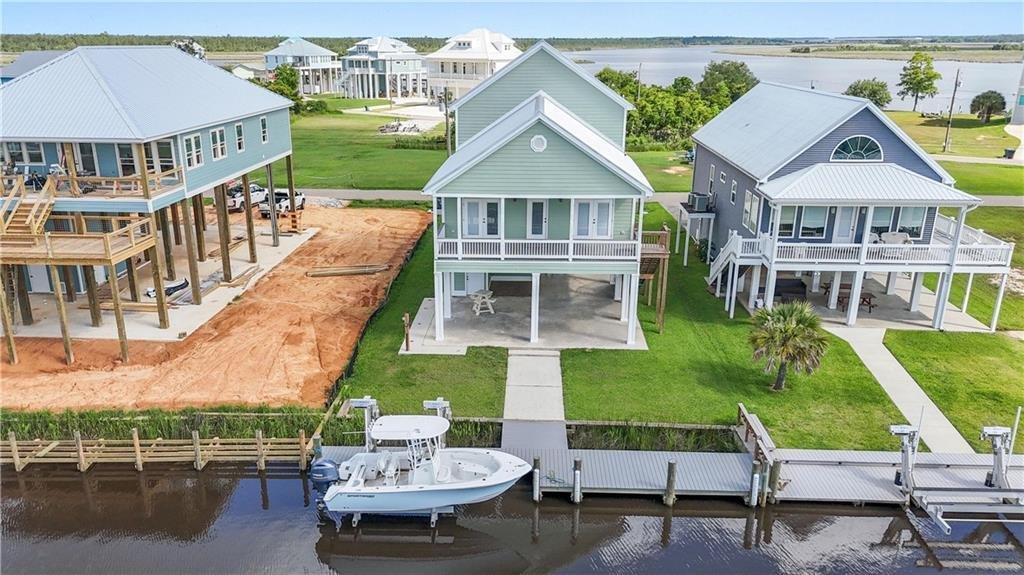 House in Bay St. Louis, Mississippi, United States 1 - 17337019