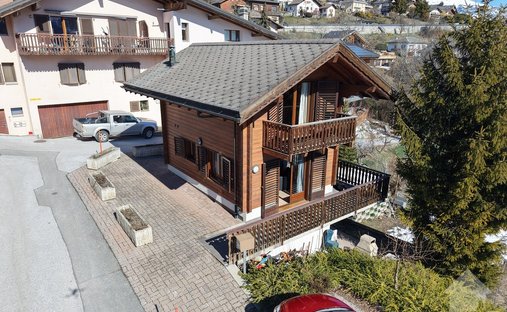 Chalet in Chermignon, Crans-Montana, Schweiz 1