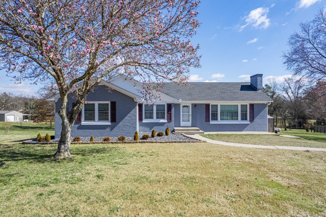 House in Columbia, Tennessee, United States 4 - 17337125