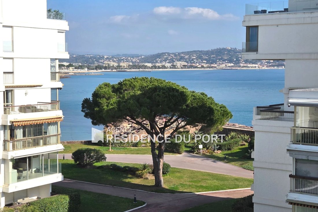 Apartment in Cannes Marina-La Roubine, Mandelieu-la-Napoule, France 2 - 17337304