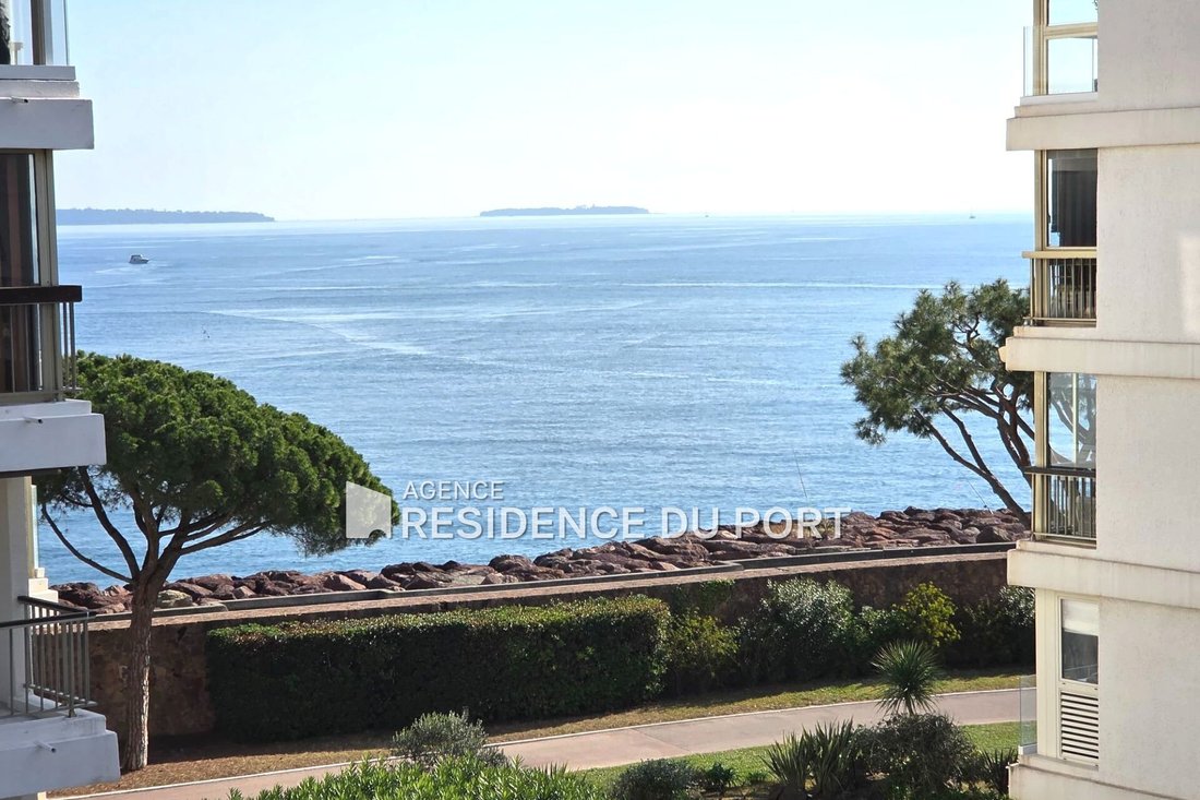 Apartment in Cannes Marina-La Roubine, Mandelieu-la-Napoule, France 3 - 17337304