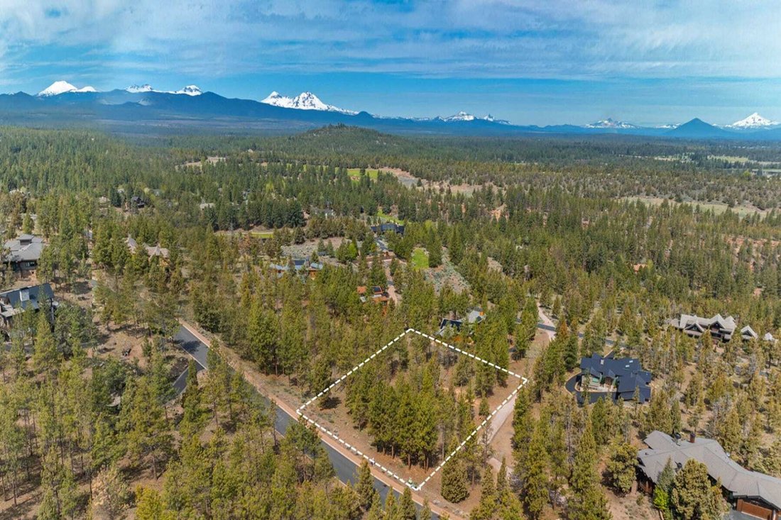 Land in Bend, Oregon, United States 2 - 17337274