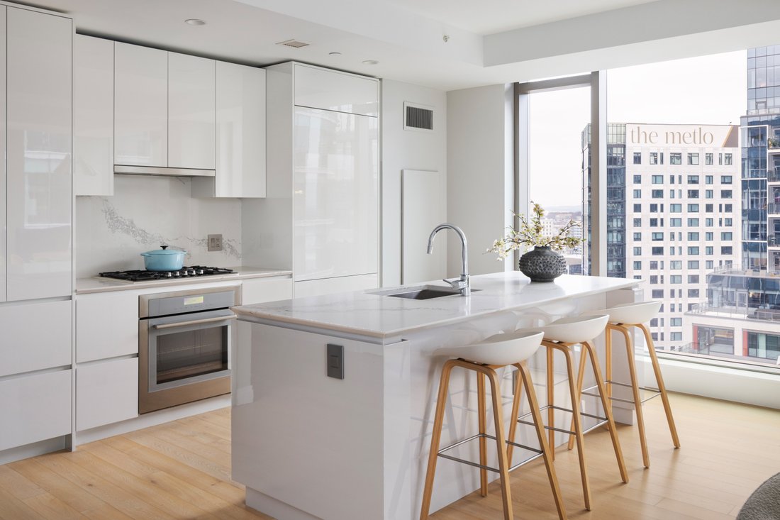 Condo in Boston, Massachusetts, United States 5 - 17337276