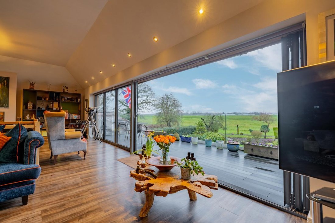 House in Bobbington, England 2 - 17277055