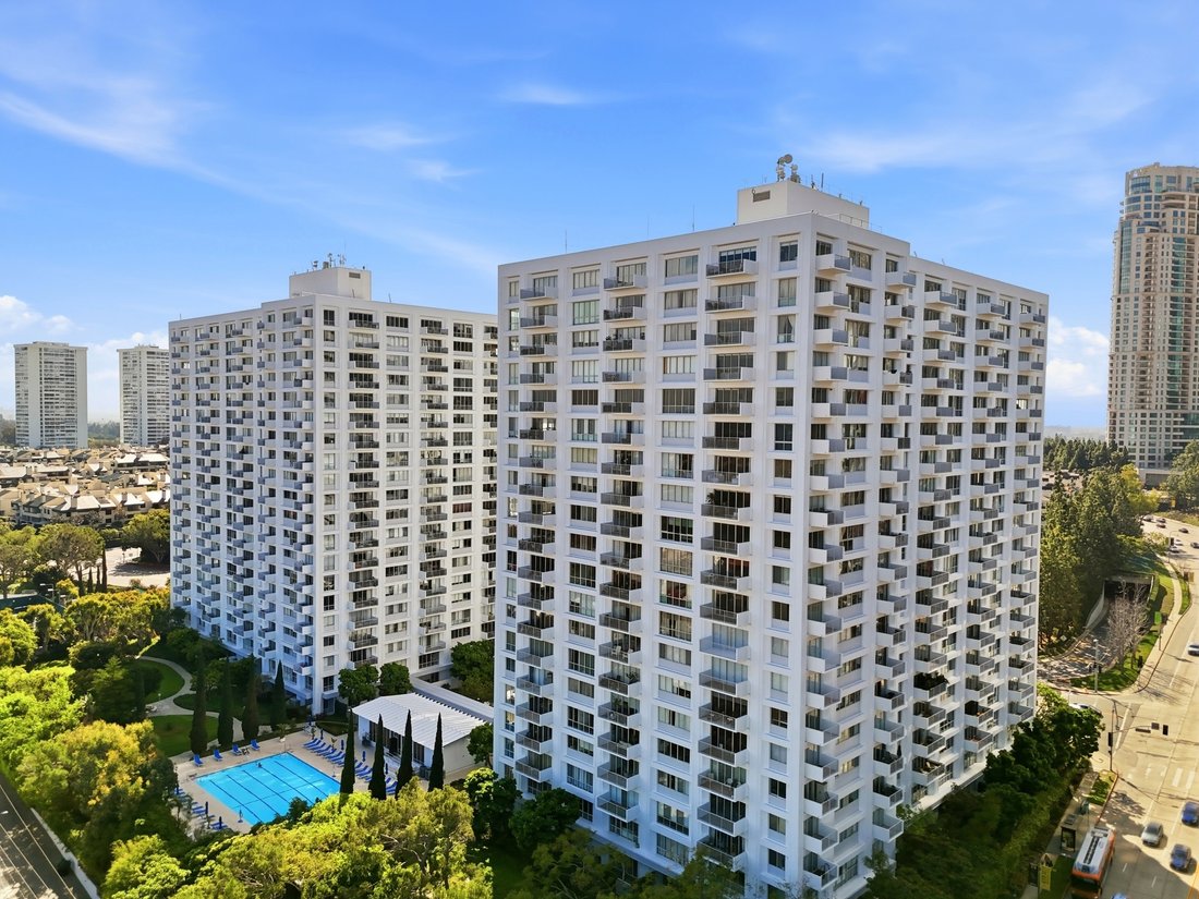 Condo in Los Angeles, California, United States 1 - 17337287