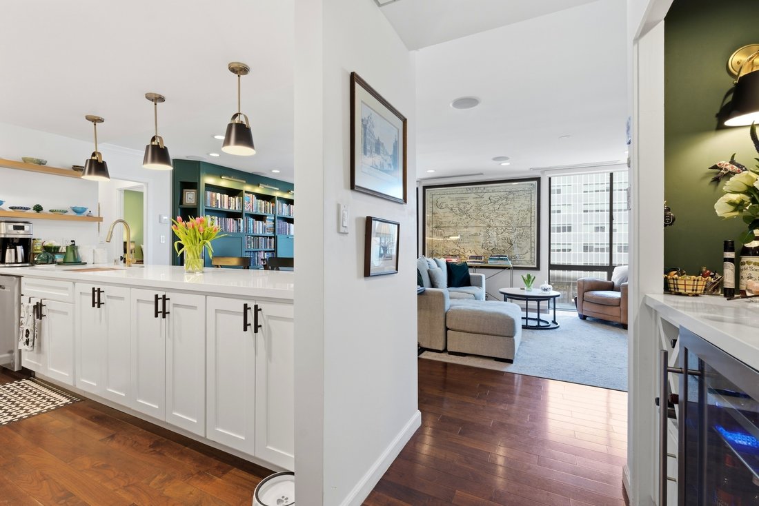 Condo in Los Angeles, California, United States 2 - 17337287