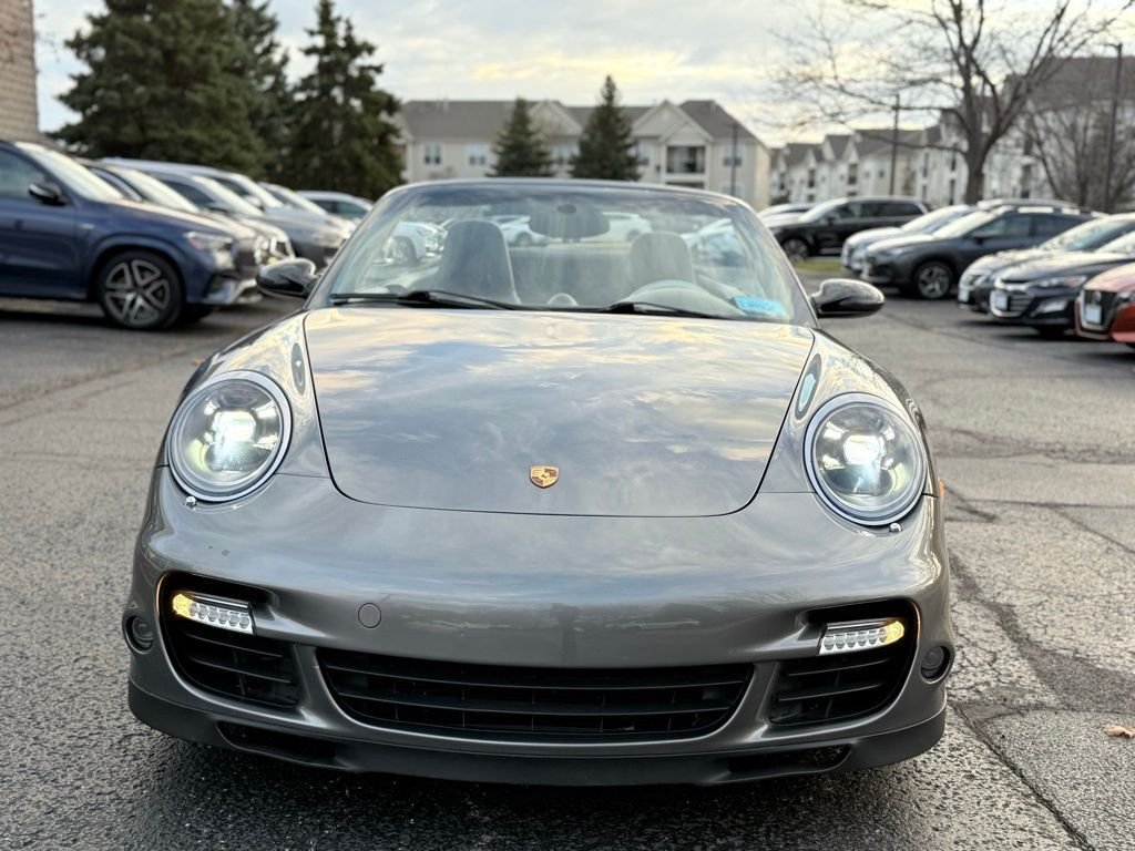 Cabriolet in Lake Villa, IL, United States 4 - 16889399