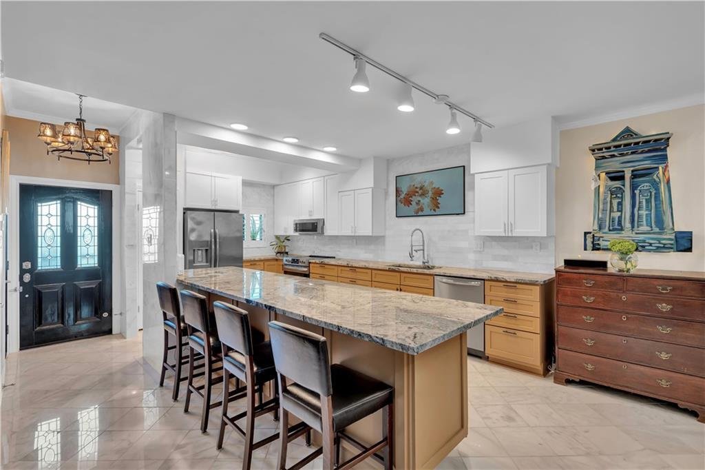 Condo in New Orleans, Louisiana, United States 2 - 17336929