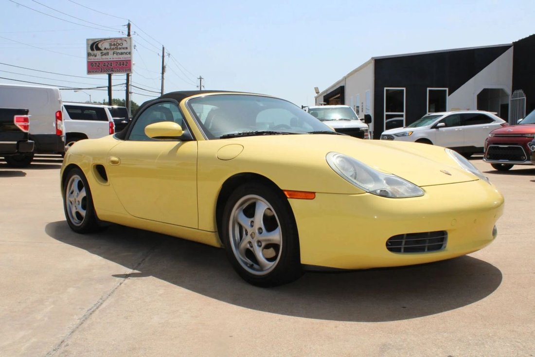 Cabriolet in Plano, TX, United States 1 - 15945127