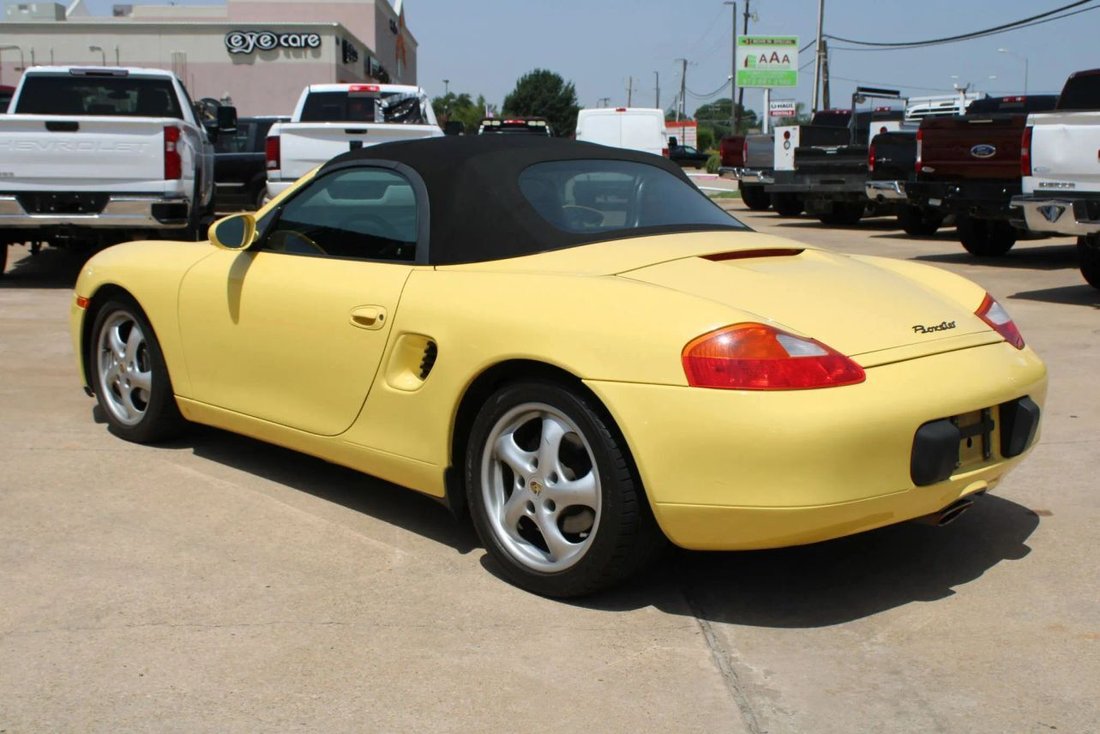 Cabriolet in Plano, TX, United States 5 - 15945127