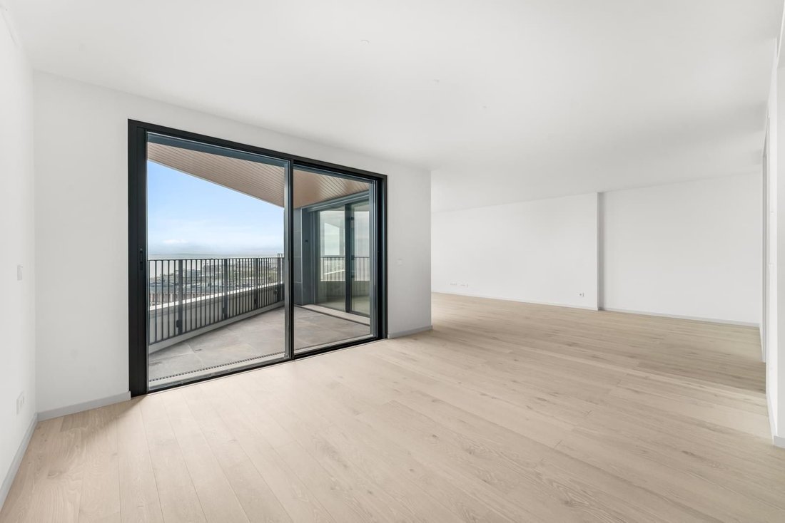Apartment in Parque das Nacoes, Lisbon, Portugal 5 - 17277392