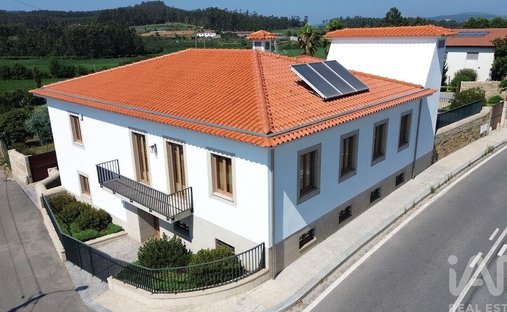 Townhouse in Vila Nova de Famalicao e Calendario, Braga, Portugal 1