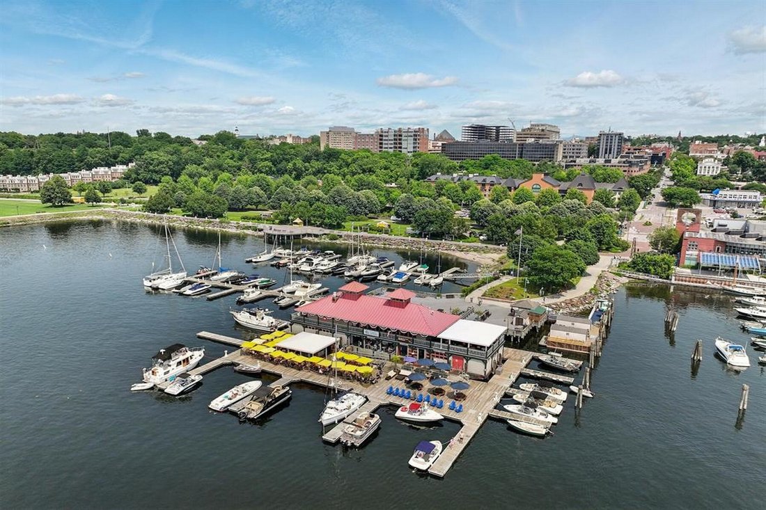 Condo in Burlington, Vermont, United States 2 - 17338335