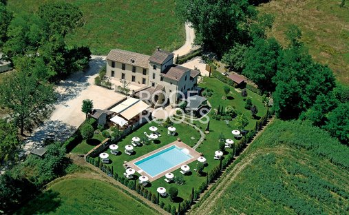 Villa à Rapolano Terme, Toscane, Italie 1