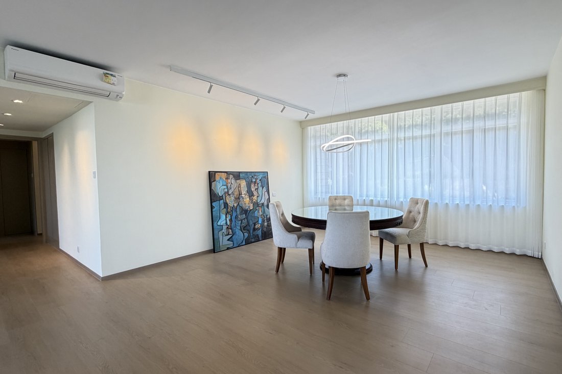 Apartment in Hong Kong, Hong Kong 2 - 17338200