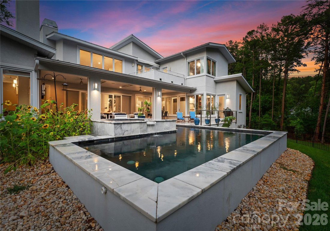 House in Mooresville, North Carolina, United States 4 - 15738026