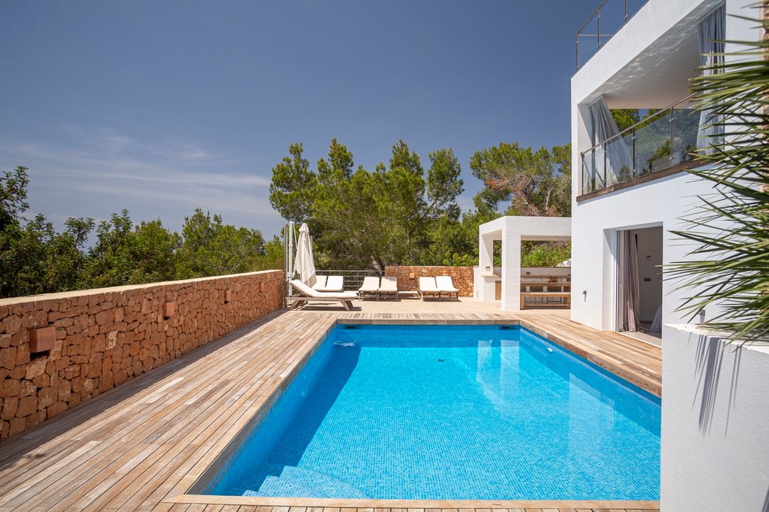 Villa in Sant Antoni de Portmany, Balearic Islands, Spain 1 - 15796386