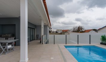 House in Encarnacao, Lisbon, Portugal 1