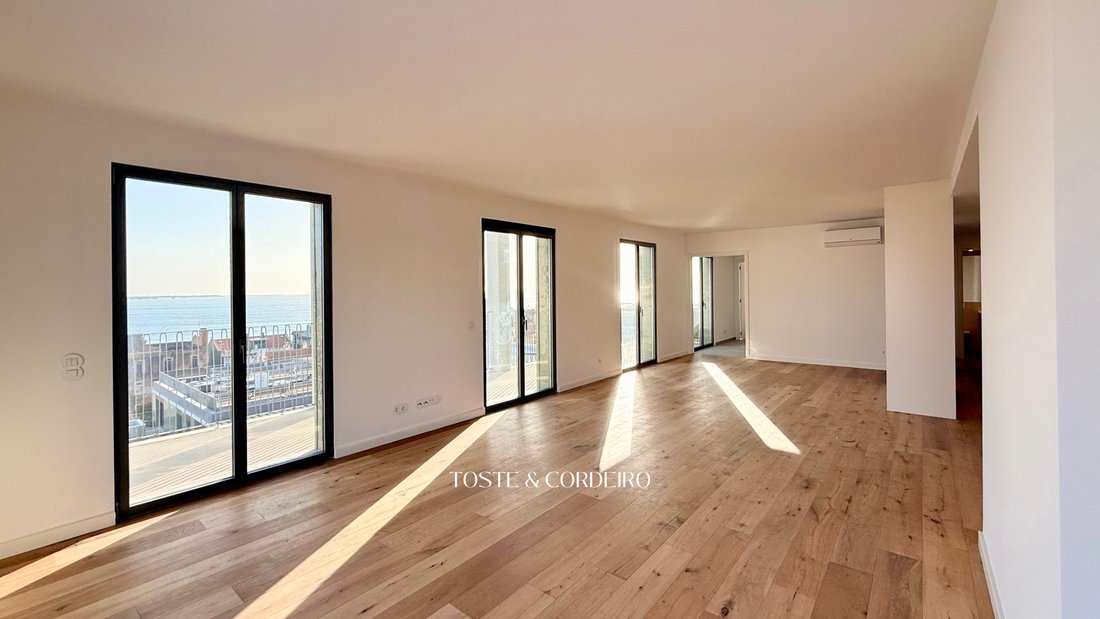 Penthouse in Alges, Linda-a-Velha e Cruz Quebrada-Dafundo, Lisbon, Portugal 2 - 17346188
