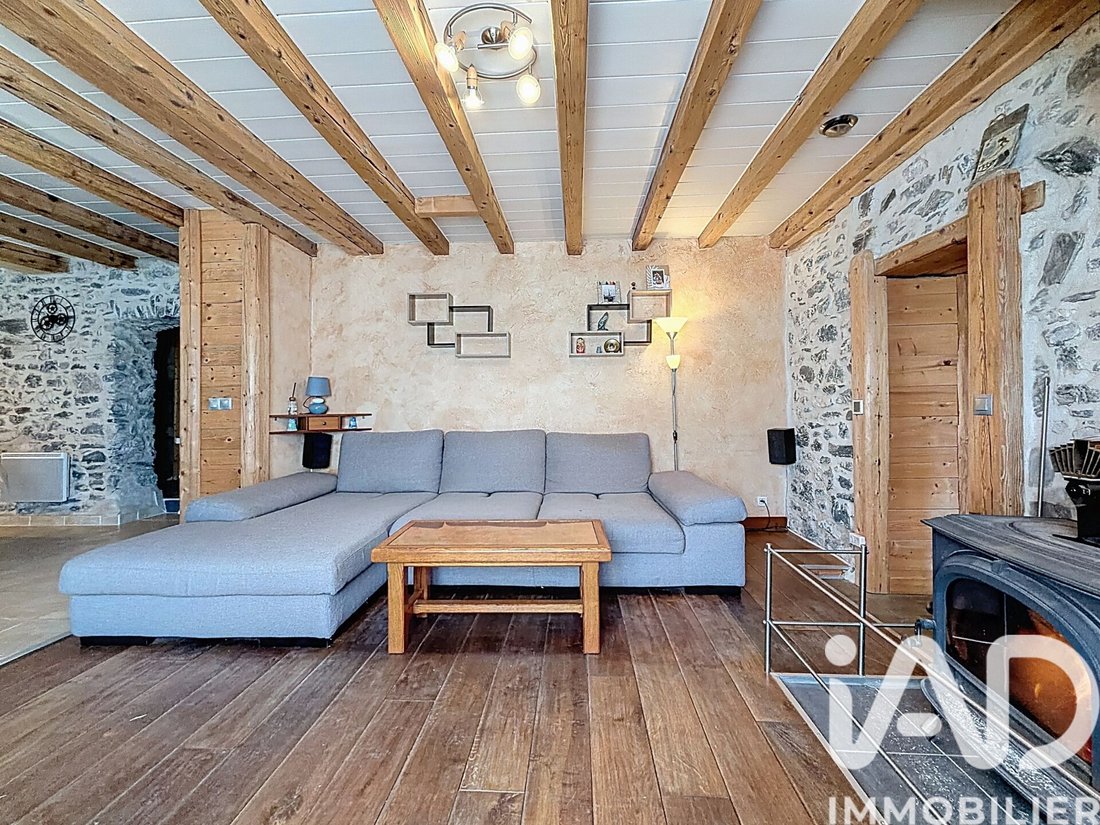 House in Taninges, Auvergne-Rhône-Alpes, France 1 - 17340555