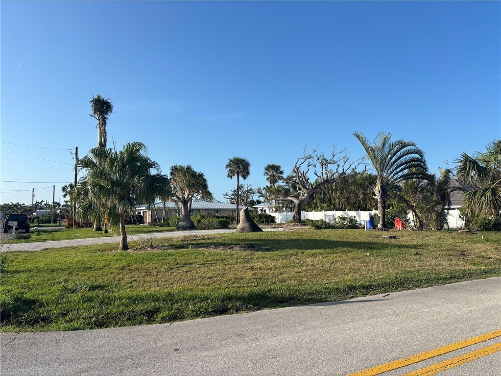 Land in Vero Beach, Florida, United States 2 - 17342667