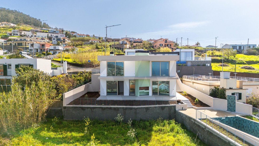 House in Arco da Calheta, Madeira, Portugal 2 - 17310812