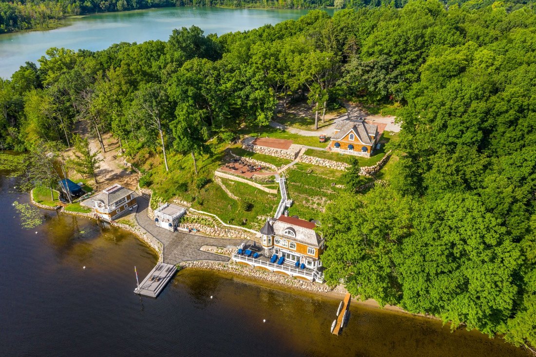 House in Gregory, Michigan, United States 4 - 17339846