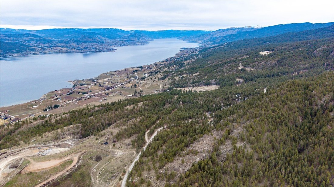 Penticton, British Columbia, Canada 1 - 17342867