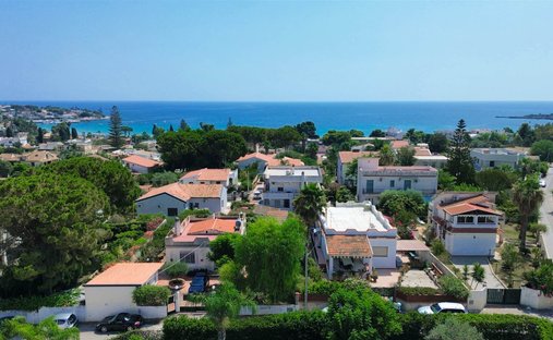 Villa in Fontane Bianche - Cassibile, Fontane Bianche, Sicily 1