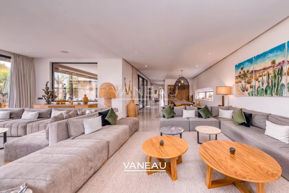 Villa in Annakhil, Marrakesh-Safi, Morocco 2 - 17339873