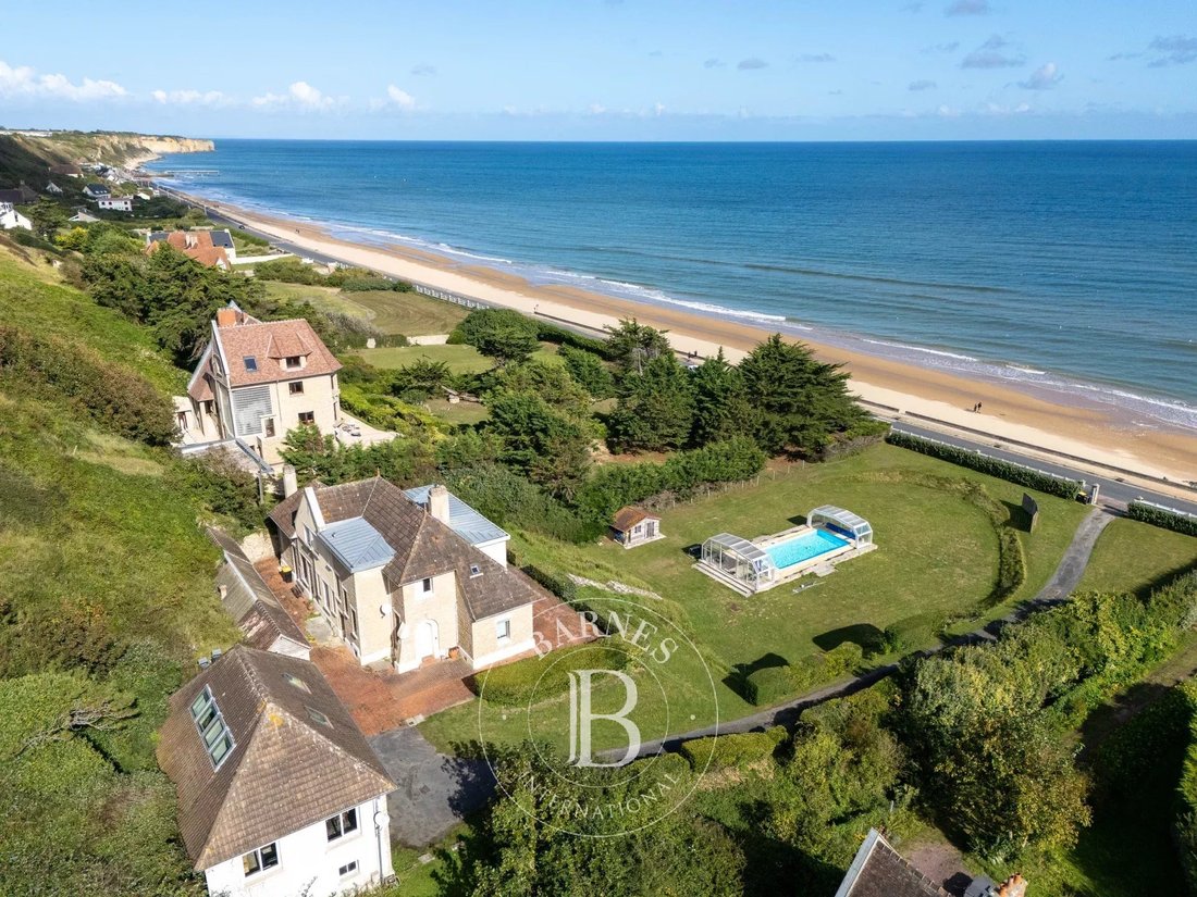 House in Saint-Laurent-sur-Mer, Normandy, France 1 - 16263647