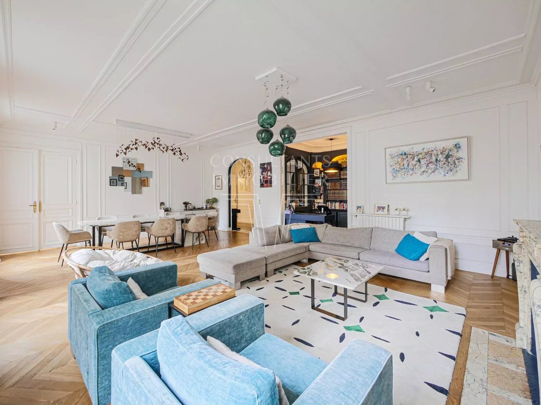 Apartment in Porte Dauphine, Paris 16e Arrondissement, Paris 4 - 17338821