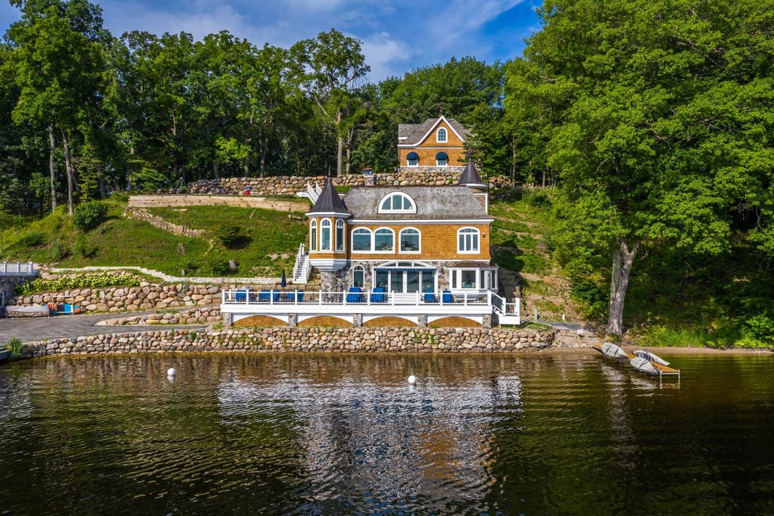 House in Gregory, Michigan, United States 1 - 17339846