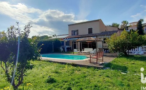 Casa en Vaug, Villeneuve-Loubet, Francia 1