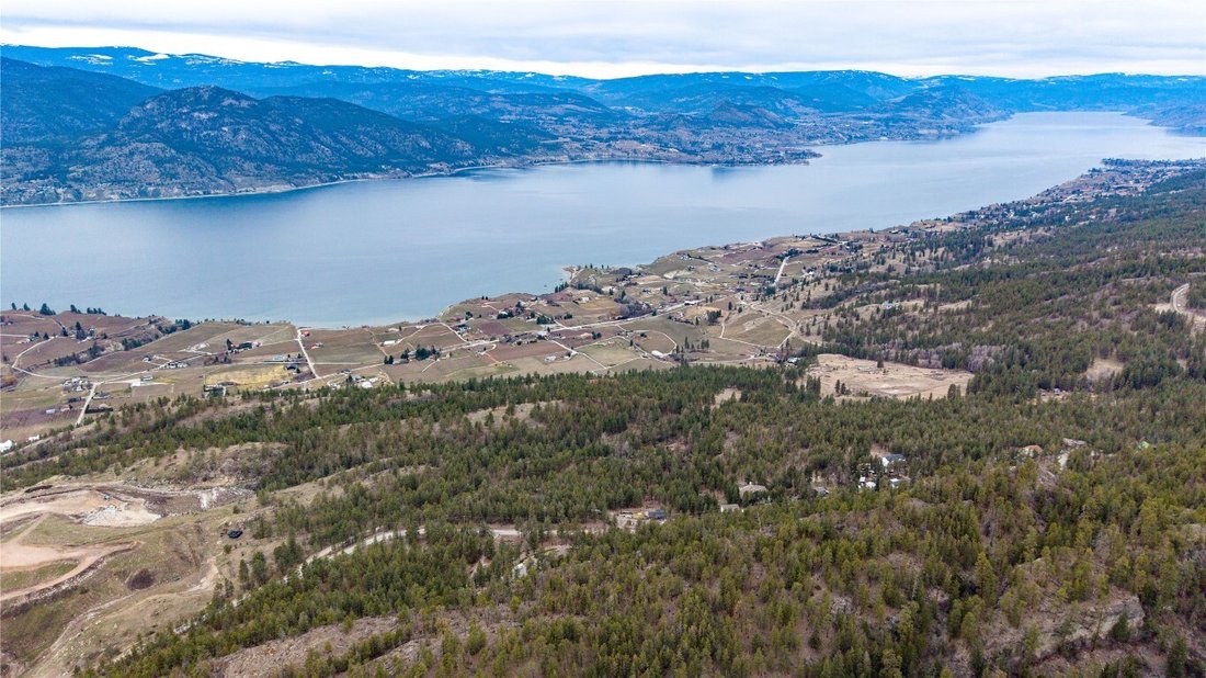 Penticton, British Columbia, Canada 3 - 17342867