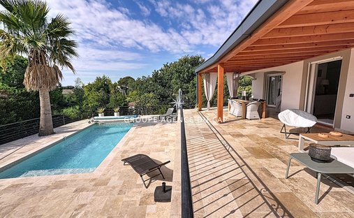Villa in Le Dramont-Agay-Anthéor-Le Trayas, Saint-Raphaël, France 1