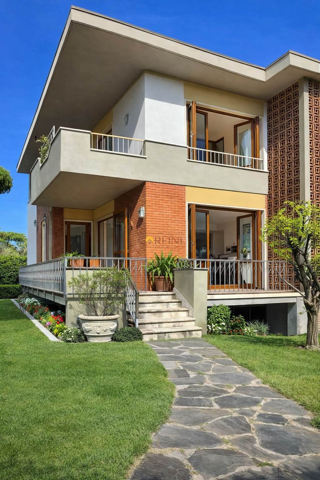 Villa in Pietrasanta, Tuscany, Italy 1 - 17341291