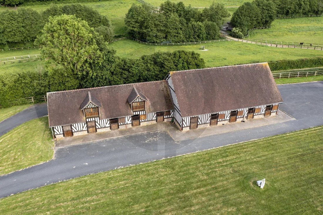 Farm Ranch in Mardilly, Normandy, France 4 - 17339787