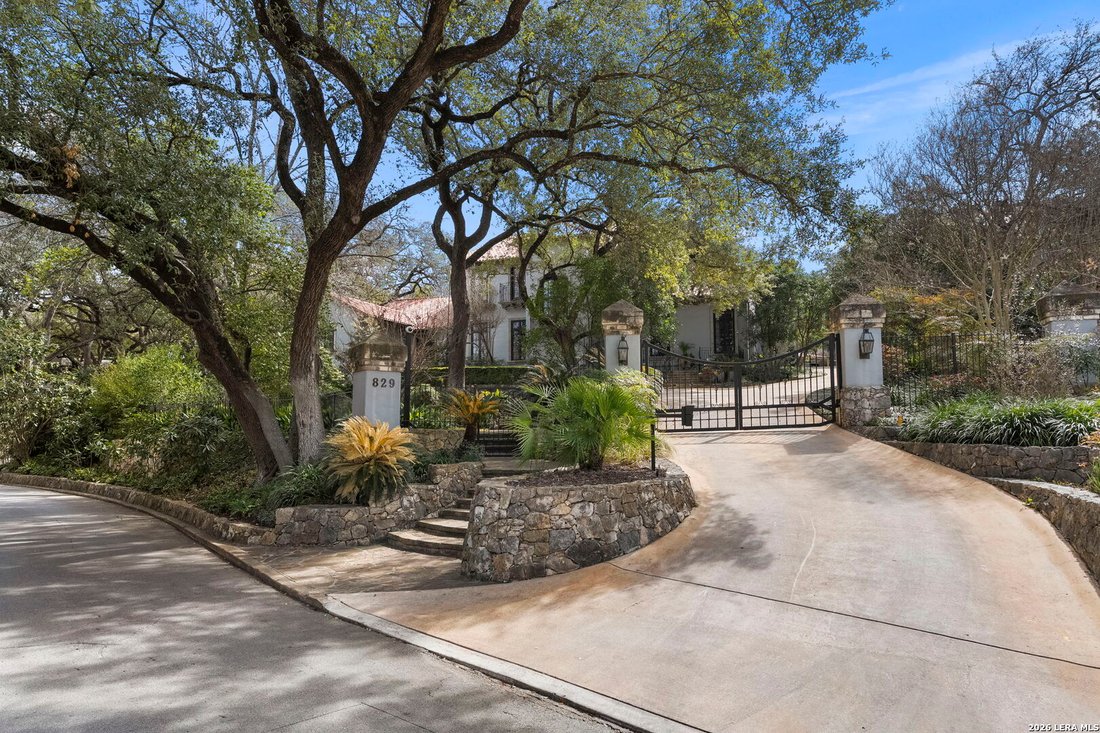 House in San Antonio, Texas, United States 4 - 17338987