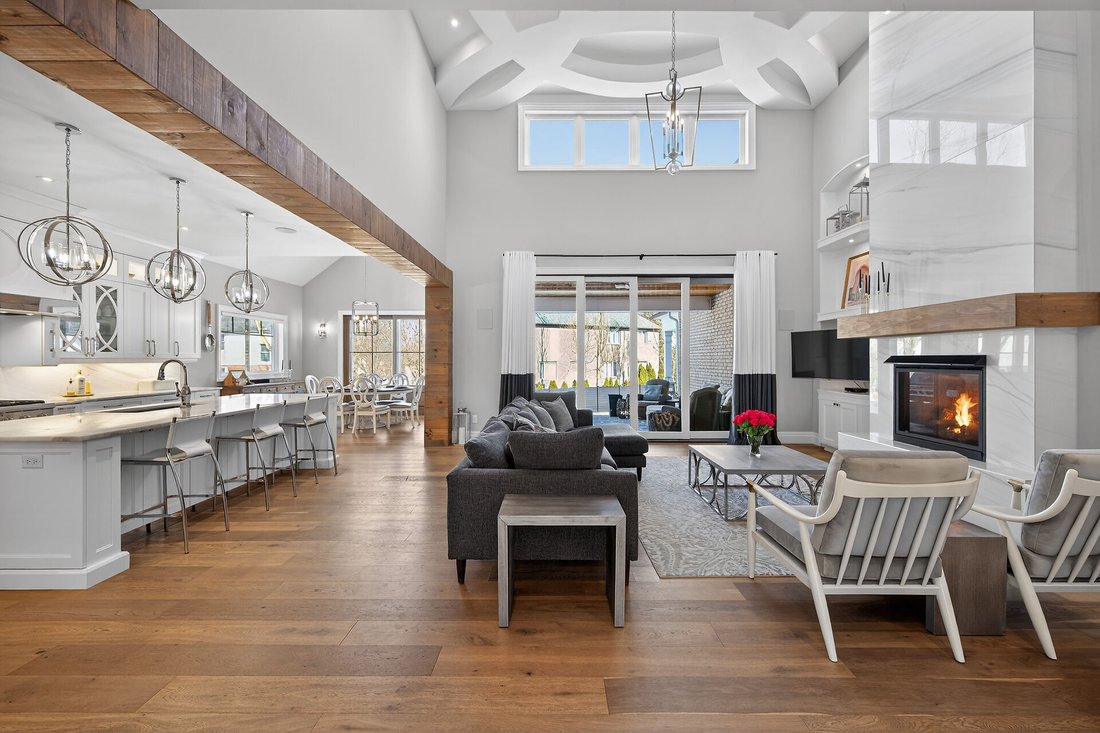 House in Hamilton, Ontario, Canada 5 - 17339807