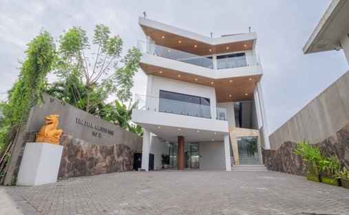 Denpasar, Bali, Indonesia 1