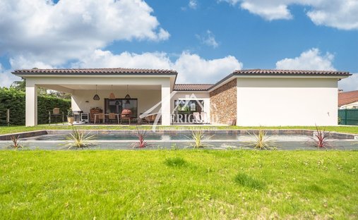 House in Vieux Bergerac, Bergerac, France 1