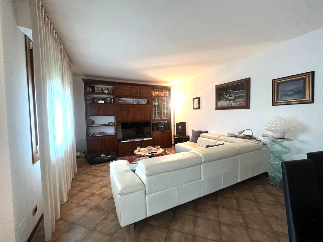 House in Saonara, Veneto, Italy 4 - 16984368