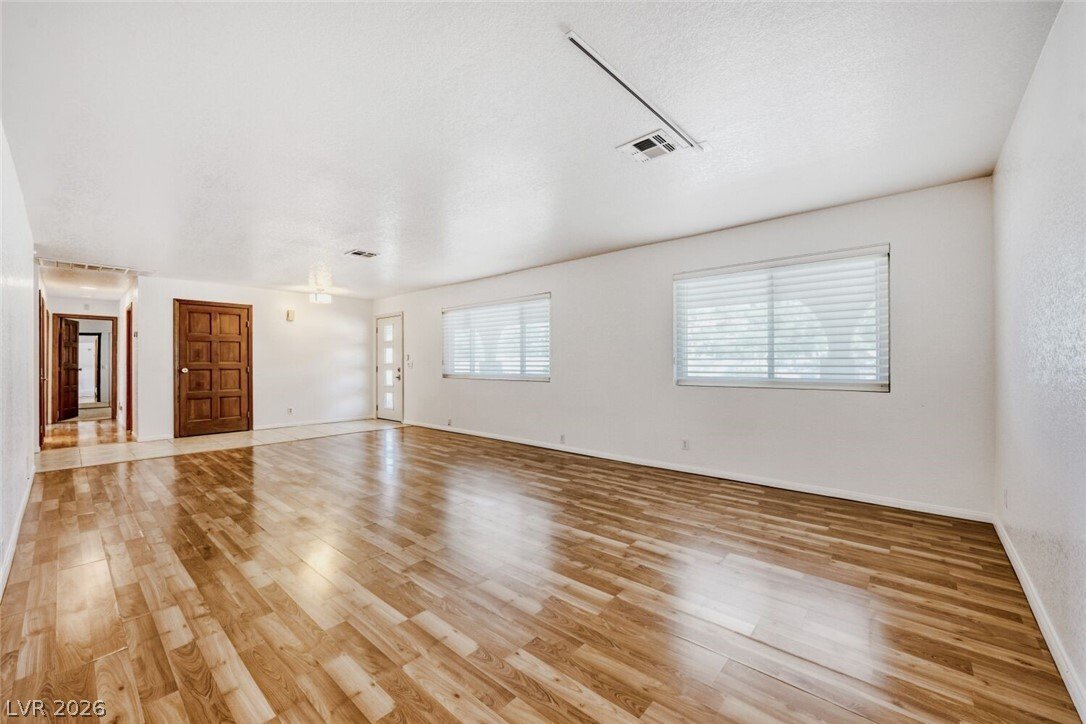 House in Las Vegas, Nevada, United States 4 - 17343870