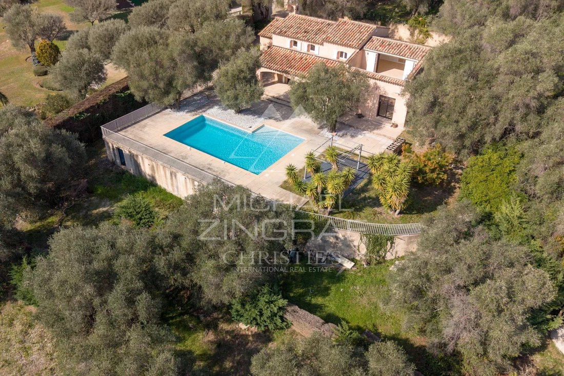 Villa in Mougins, Provence-Alpes-Côte d'Azur, France 3 - 17339880