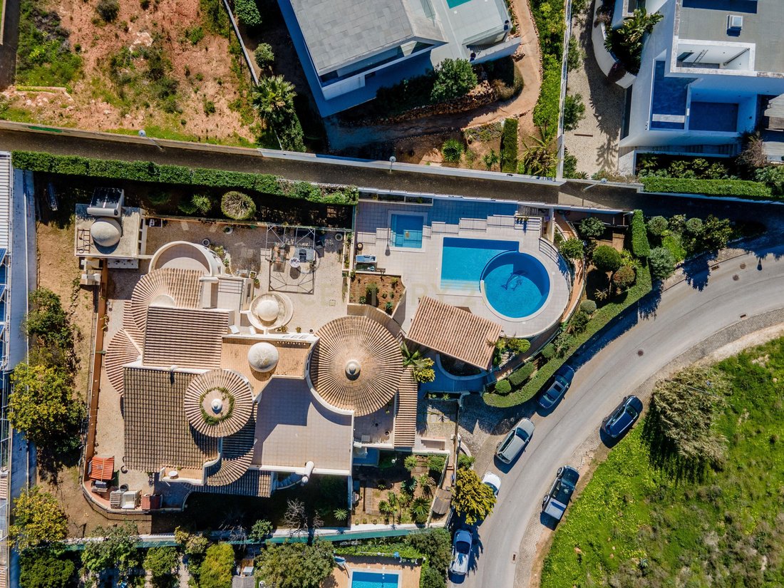 Villa in Parchal, Algarve, Portugal 1 - 17342646